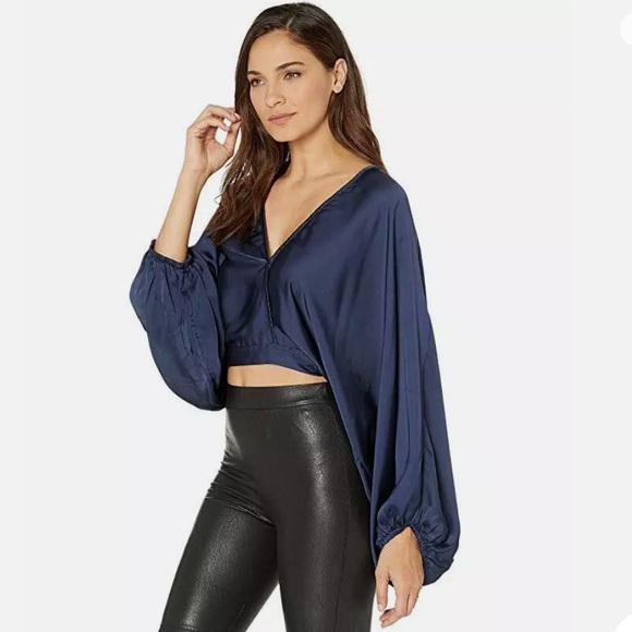 Free People Midnight Blue Blouson Sleeve Blouse with Deep V-Neck Sz Small - Picture 4 of 14